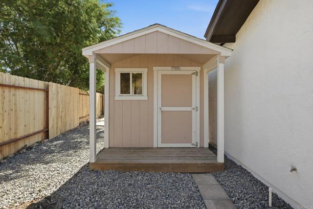 Detail Gallery Image 24 of 31 For 406 Borden Cir, San Marcos,  CA 92069 - 3 Beds | 2 Baths