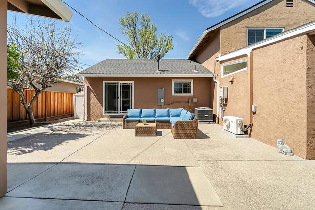 Image 35 of 41 For 84 Lavonne Drive