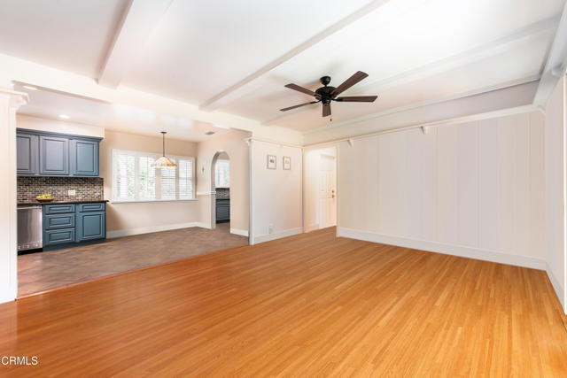 4402 El Camino Corto, La Canada Flintridge CA: https://media.crmls.org/mediaz/8aeff010-3cfd-4d3e-ae62-36329d1276ca.jpg