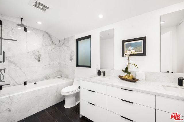4610 Via Vistosa, Santa Barbara CA: https://media.crmls.org/mediaz/8af0e814-ab52-4226-9c27-b8a20ffe1ac9.jpg
