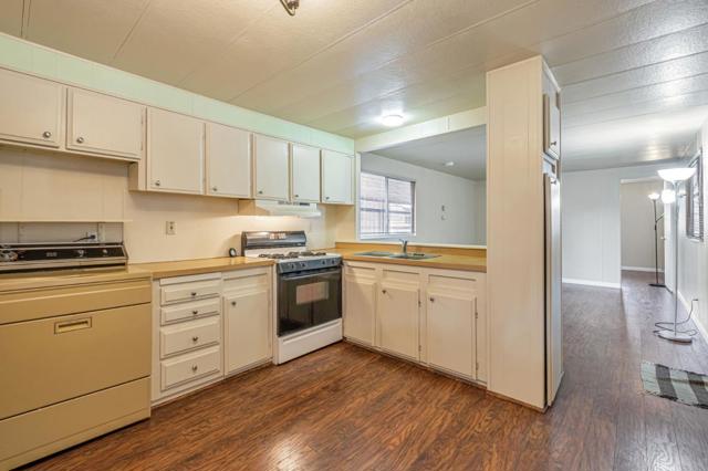 6011 Scotts Valley Drive, Scotts Valley CA: https://media.crmls.org/mediaz/8af19064-345b-4ff4-b8b2-7e065355a2cf.jpg
