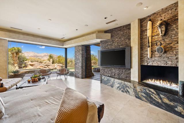 50741 Desert Arroyo Trail, Indian Wells CA: https://media.crmls.org/mediaz/8af1d12f-de4d-46e0-b211-ccbc1932baf8.jpg