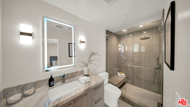 Drew Fenton | 11601 Bellagio Road Los Angeles CA | MLS: 7559870