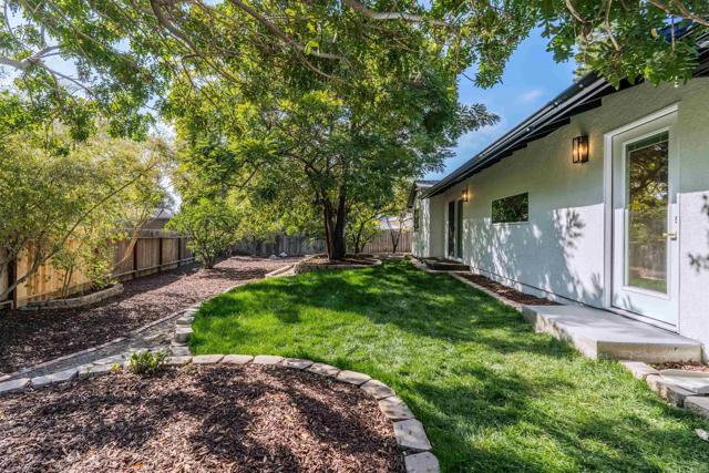 Detail Gallery Image 31 of 32 For 2275 Ivy Rd, Oceanside,  CA 92054 - 3 Beds | 2 Baths