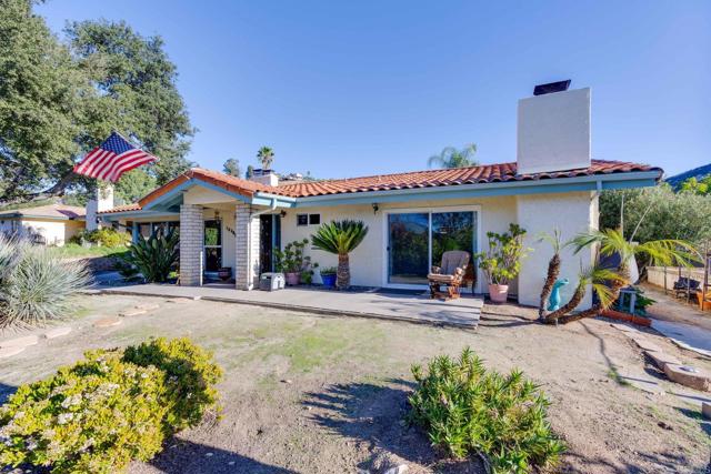 Detail Gallery Image 3 of 56 For 16301 Swartz Canyon Rd, Ramona,  CA 92065 - 3 Beds | 2/1 Baths