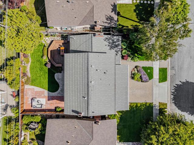 2550 Fairglen Drive, San Jose CA: https://media.crmls.org/mediaz/8af5edb1-c00b-45fc-a1ba-d74eb91cf47e.jpg