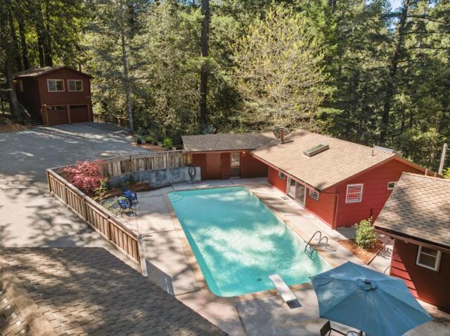 1150 Fetherston Way, Felton CA: https://media.crmls.org/mediaz/8af62e11-2259-4a6a-ac70-e7e57220e8bf.jpg