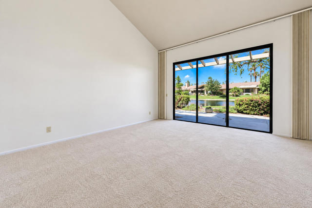 86 Palomino Circle, Palm Desert, CA 92211