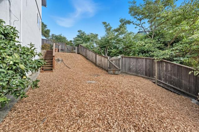 46 Arch Lane, San Carlos CA: https://media.crmls.org/mediaz/8af86b21-a8f5-4f04-9638-25908edfa55d.jpg