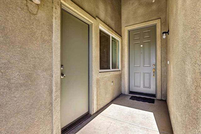 Detail Gallery Image 6 of 42 For 22929 via Santana, Nuevo,  CA 92567 - 4 Beds | 2 Baths