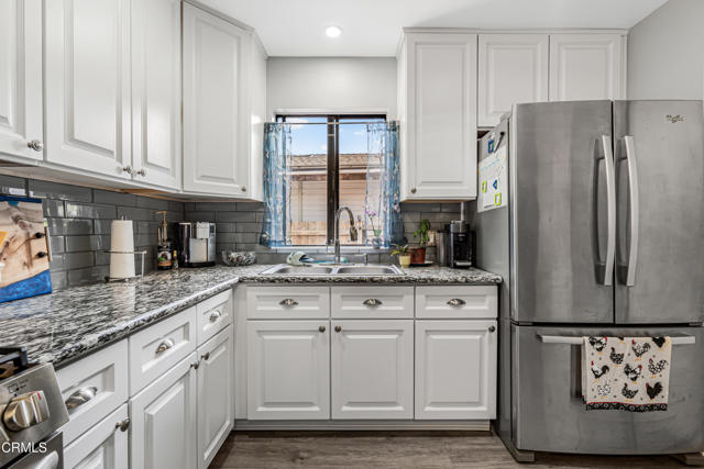 Detail Gallery Image 8 of 38 For 232 Prospect St, Oak View,  CA 93022 - 3 Beds | 2 Baths