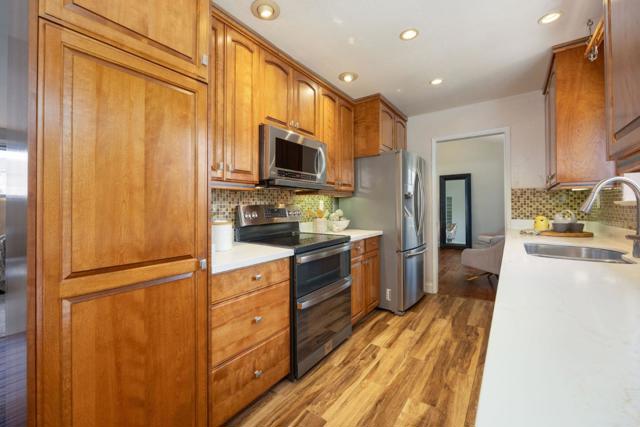 1077 Pearl Avenue, Moss Beach CA: https://media.crmls.org/mediaz/8af97e8b-ac3e-4b37-9bc3-f68ff35491a6.jpg