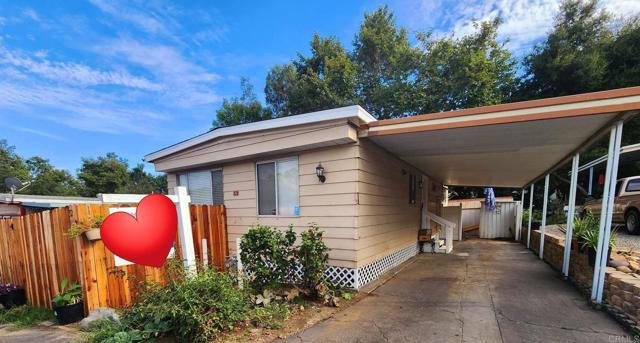 Detail Gallery Image 4 of 28 For 3909 Reche Rd #52,  Fallbrook,  CA 92028 - 2 Beds | 1/1 Baths