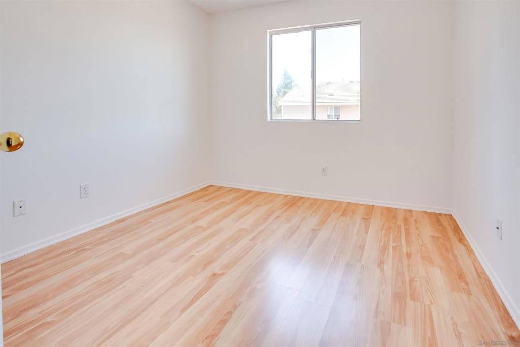 1311 Phlox Court - photo 16