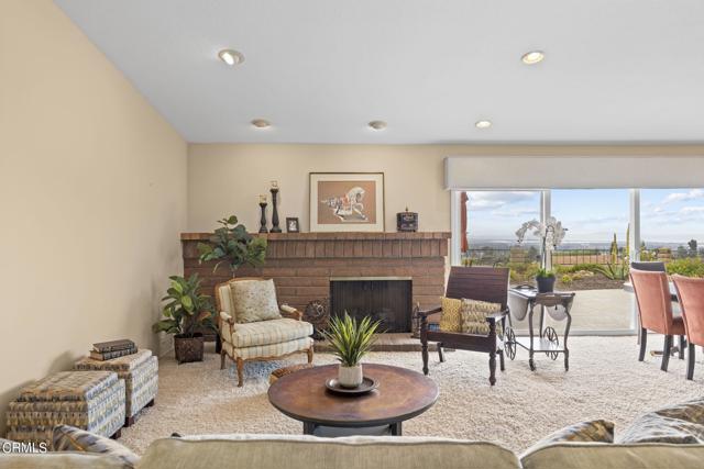 Detail Gallery Image 9 of 62 For 867 High Point Dr, Ventura,  CA 93003 - 4 Beds | 2 Baths