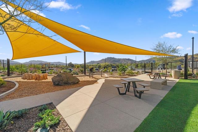 Detail Gallery Image 54 of 65 For 240 Foliage Pl, Fallbrook,  CA 92028 - 4 Beds | 2/1 Baths