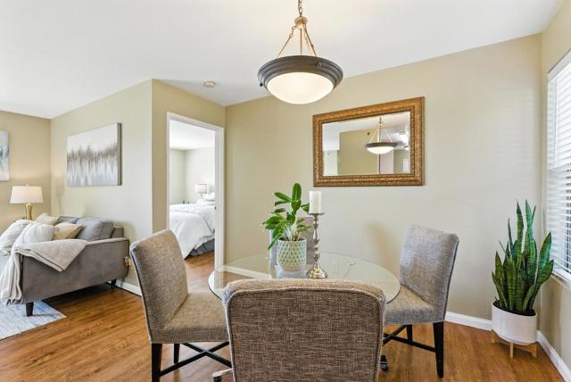 715 Heath Court, Hayward CA: https://media.crmls.org/mediaz/8afca9fa-399d-4164-a73e-33c48b5295d4.jpg
