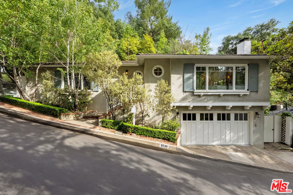 9530 Cedarbrook Drive