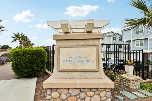 511 Surfbird Ln, Imperial Beach CA: https://media.crmls.org/mediaz/8afdcd8a-7450-46a8-955f-5f17e0c285b5.jpg