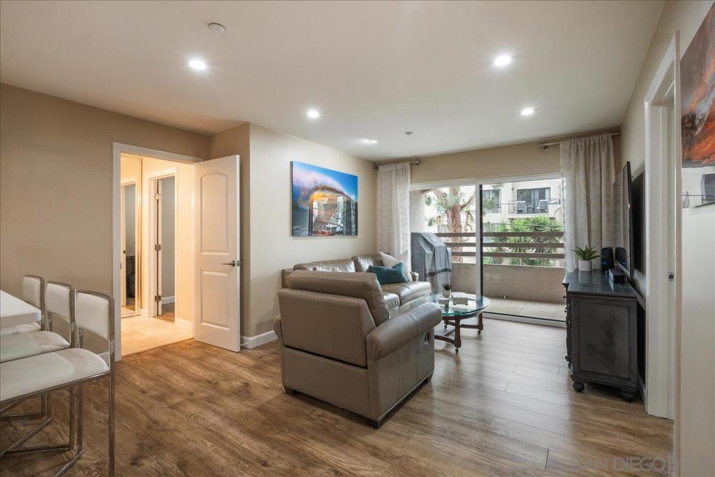 1225 Pacific Beach Drive - photo 9