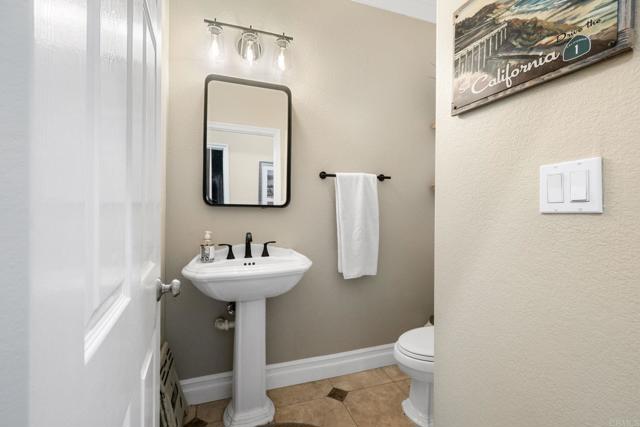 Detail Gallery Image 49 of 73 For 2270 Summit Dr, Escondido,  CA 92025 - 5 Beds | 3/1 Baths