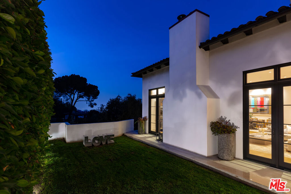 3160 Coldwater Canyon AvenueStudio City img 71