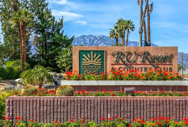 69411 R Ramon Rd #98, Cathedral City CA: https://media.crmls.org/mediaz/8aff24f7-9043-481a-8366-b117250b90f6.jpg