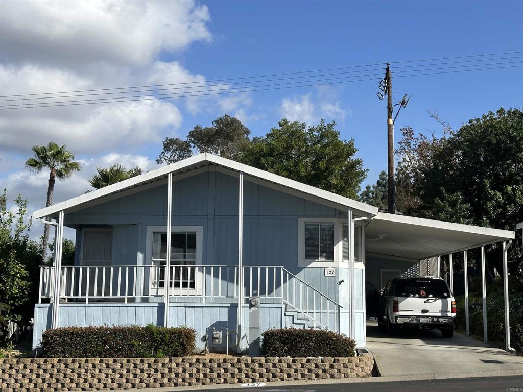 525 W El Norte Pkwy #127