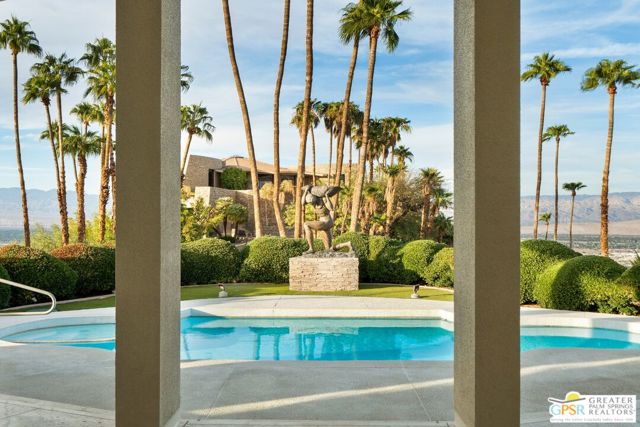 2432 Southridge Drive, Palm Springs, California 92264, 3 Bedrooms Bedrooms, ,1 BathroomBathrooms,Single Family Residence,For Sale,Southridge,24458521