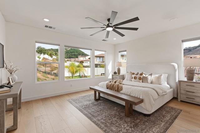 1176 Witherby Lane, Escondido CA: https://media.crmls.org/mediaz/8b013a80-8328-4ebf-acfb-0421c1441027.jpg