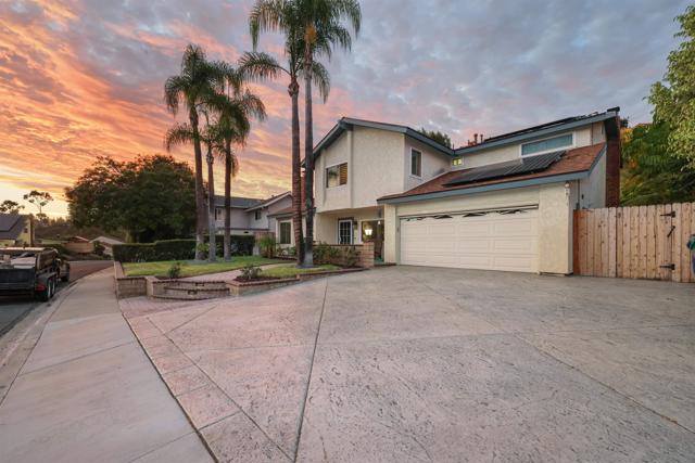 10976 Pallon Way, San Diego CA: https://media.crmls.org/mediaz/8b01f313-d78a-4d81-9156-37e4ddfbab85.jpg