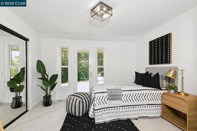 2 Deer field, Walnut Creek CA: https://media.crmls.org/mediaz/8b021ad2-c514-4ce4-9fa8-9b23a6f6c3d0.jpg