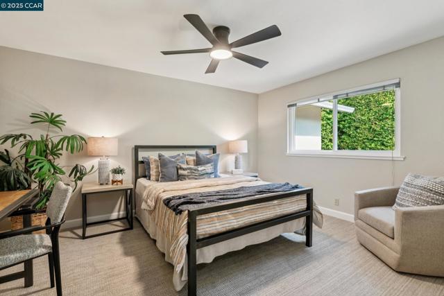 8 Southwaite Ct, Orinda CA: https://media.crmls.org/mediaz/8b02266a-d385-4707-aa34-6d7cf0797e35.jpg