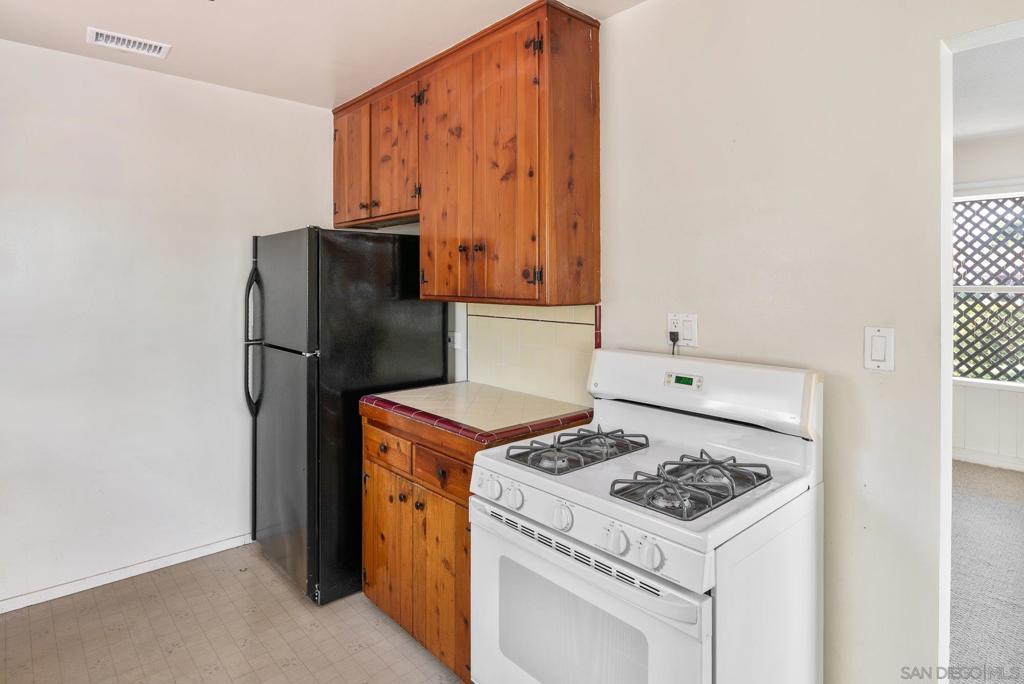 5037 Waring Rd - photo 13