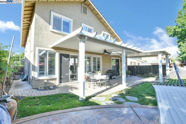 675 Merritt Ct, Discovery Bay CA: https://media.crmls.org/mediaz/8b02a4f2-cfe9-4a76-b4fd-e786b4e7c58a.jpg