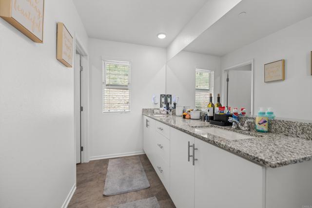 Detail Gallery Image 19 of 33 For 264 Hass Ln, Fallbrook,  CA 92028 - 5 Beds | 3 Baths