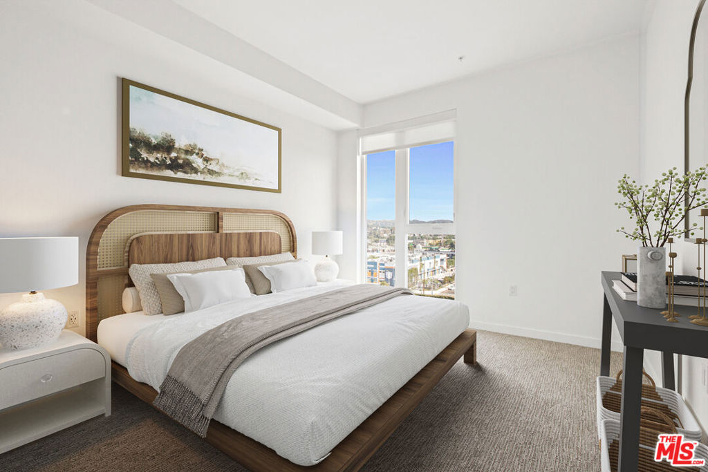 200 N Vermont Avenue #345