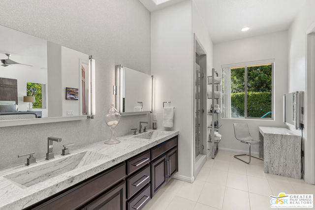 36750 Nancy Lane, Rancho Mirage CA: https://media.crmls.org/mediaz/8b07c7fc-01f6-487e-8f3c-542d213dfe2f.jpg
