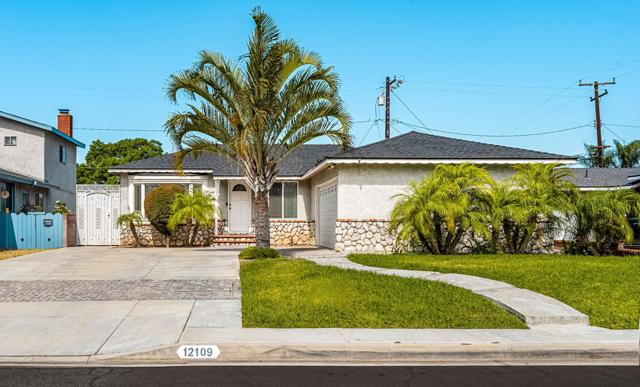 12109 Bluefield Avenue, La Mirada CA: https://media.crmls.org/mediaz/8b0a03c6-118b-470c-9066-f9b9a68ae8c9.jpg