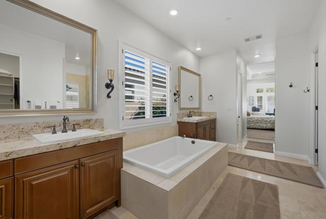 54665 Sea Hero Circle, La Quinta CA: https://media.crmls.org/mediaz/8b0a1da1-870e-4f99-95d2-5801bc3055f4.jpg