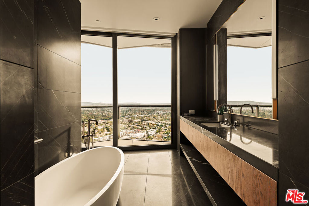 MLS #26975595 image #15