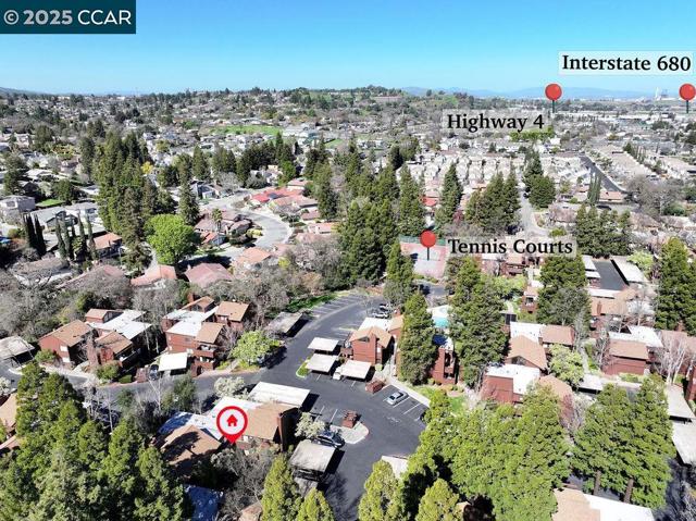 896 Camelback Place, Pleasant Hill CA: https://media.crmls.org/mediaz/8b0af57e-cf6c-4bec-a119-8641a9dd2239.jpg