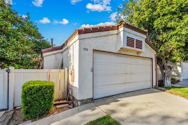 Detail Gallery Image 1 of 1 For 956 S 45th St, San Diego,  CA 92113 - 3 Beds | 2 Baths
