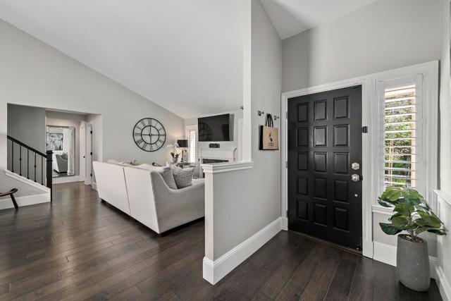 109 Lorain Place, Los Gatos CA: https://media.crmls.org/mediaz/8b0bb7e6-2c1b-4787-9610-8872fbc02c69.jpg
