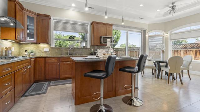 Image 27 of 94 For 12714 Lantana Avenue
