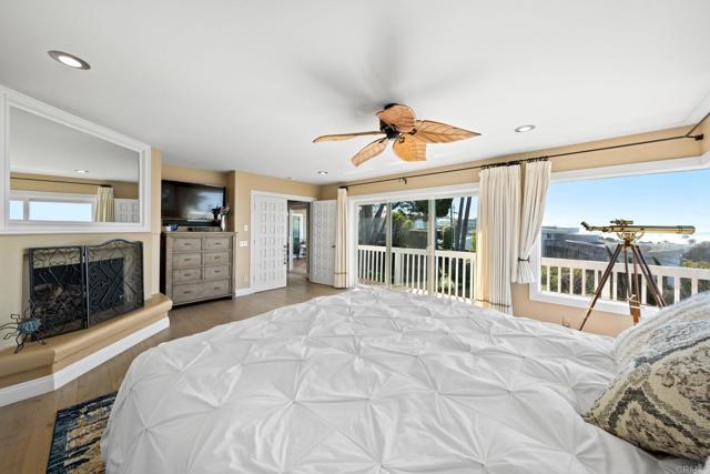 6130 Terryhill Drive, La Jolla CA: https://media.crmls.org/mediaz/8b0cf71a-18a8-4abe-ba13-cad7c0d69000.jpg