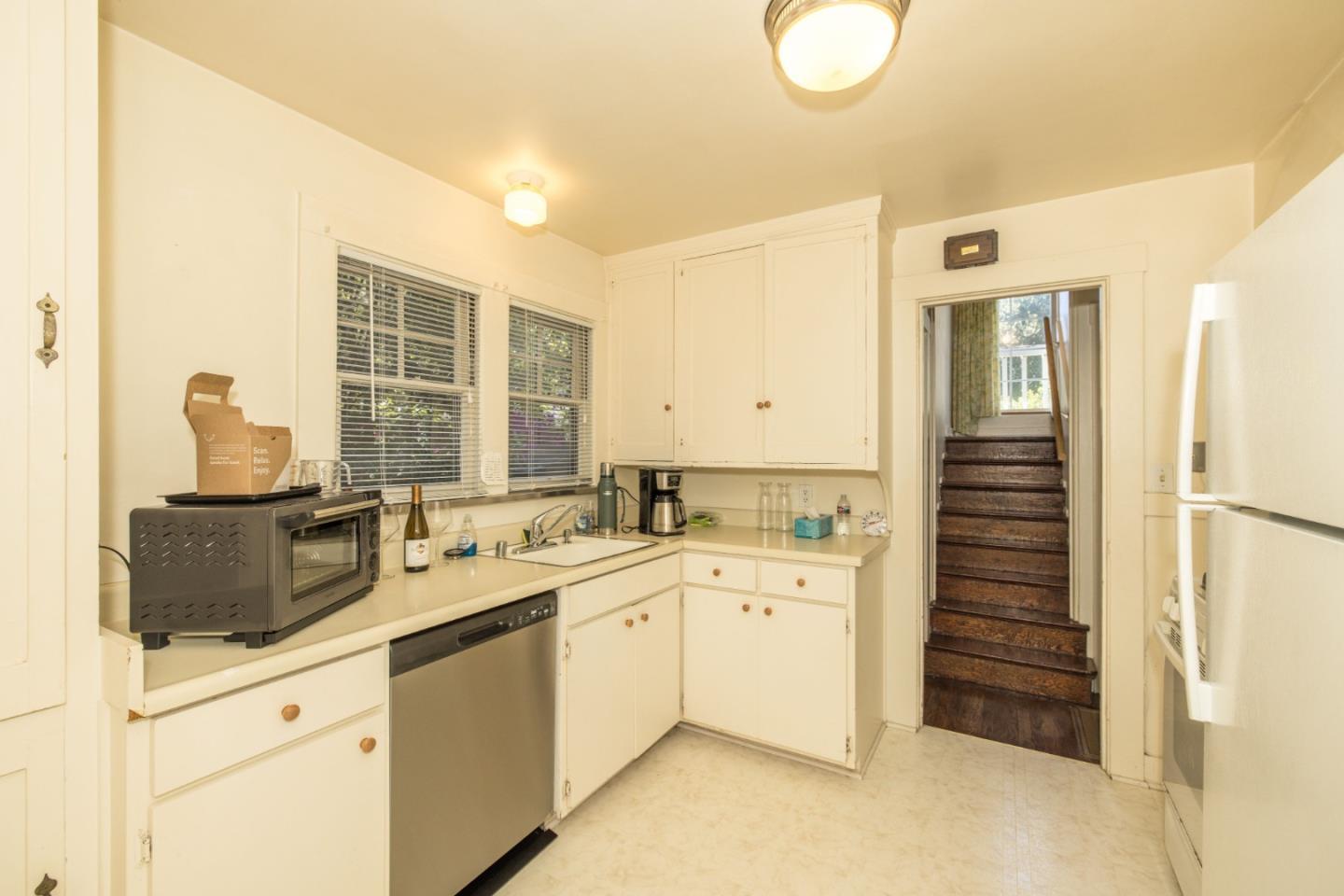 0 Wilson Street, Palo Alto CA: https://media.crmls.org/mediaz/8b0dfffb-563e-437e-990d-c0e636b7059a