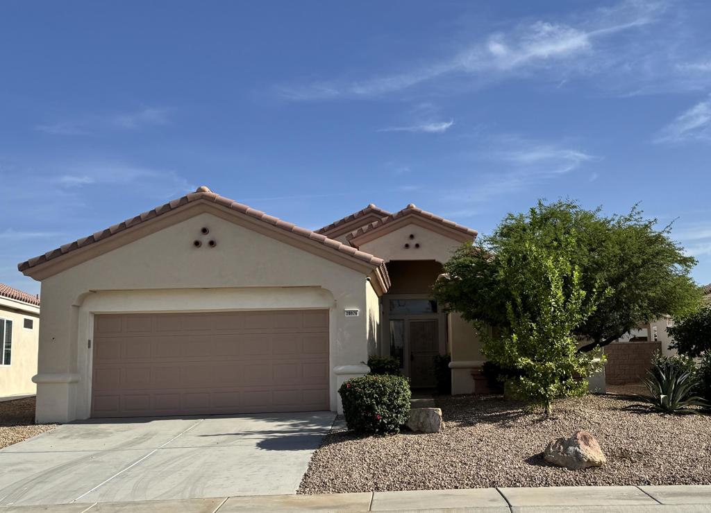 78976 Apricot Lane