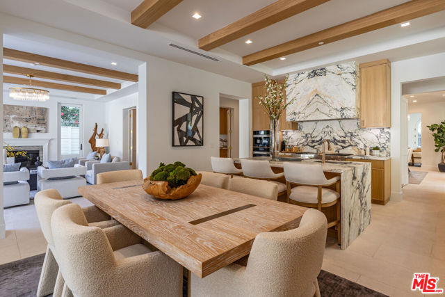 409 21st Street, Santa Monica CA: https://media.crmls.org/mediaz/8b106dda-ad0c-467b-9616-f88f7ce5b86f.jpg