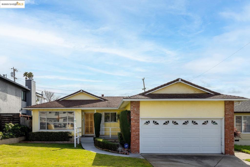 3000 Barkley Dr